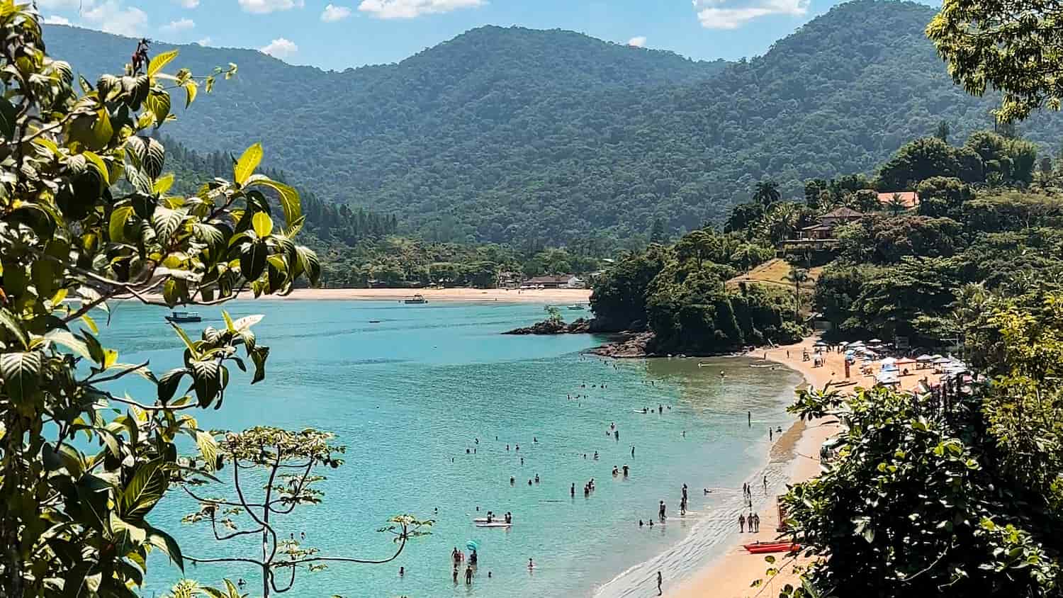 onde se hospedar em ubatuba praiasantarita min